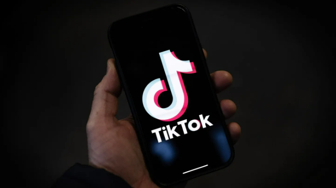 TikTok通知美国用户将暂停服务 马斯克有意收购！